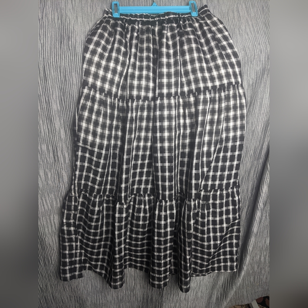 Moon River Maxi Tiered Skirt Size S